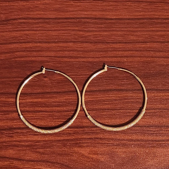 Gold Fashion Earrings - Picture 2 of 7